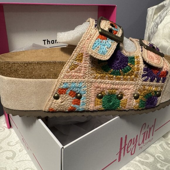 NWOT Hey Girl by Corkys "Wannabe" Platform Sandals in Multi Crochet - Picture 4 of 8